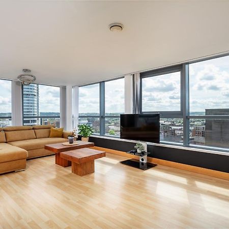 Leeds Most Stunning Penthouse! - Sleeps 8 Apartment Luaran gambar